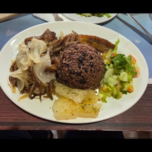 Ropa vieja La Habanera