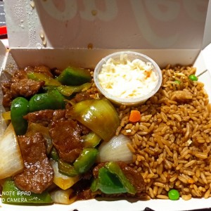 Bistec Picado con Arroz frito