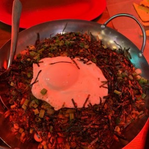 Arroz frito con kimchi