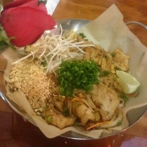 pad thai de pollo ? 