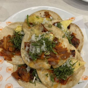 Tacos al pastor