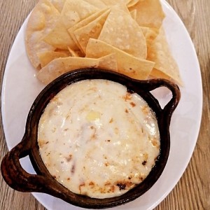 Entradas - Queso Fundido