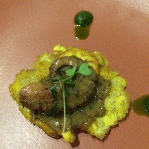 pulpo al coco con patacones