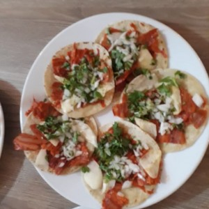 tacos al pastor