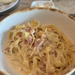 Parpadelle carbonara