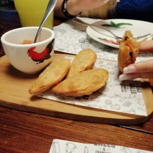 empanadas de pollo