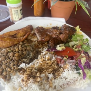 Comida con puerco liso