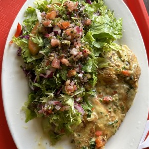 Pollo y ensalada