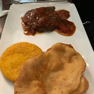 bistec encebollado