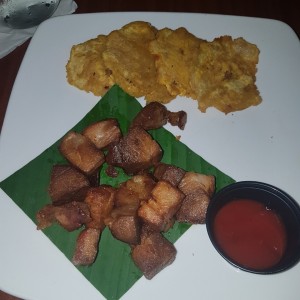 Puerco con patacones