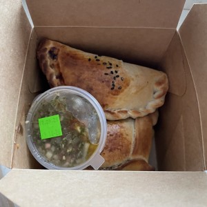 Recomendaciones - Empanadas 4 unidades