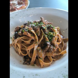 Pasta Tradizionale - Rigatoni Alla Boscaiolla