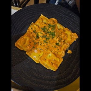 Ravioli - Al Salmone