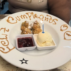 Wanton de Dulce de Leche