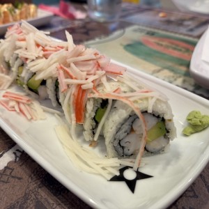 Roll Personalizado Camaron al vapor con aguacate, topping de cangrejo sin salsas - Dinamita Vietnamita