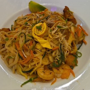 Phad Thai de Mariscos
