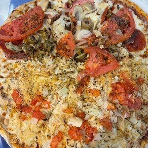 Pizza mixta pollo y athens especial