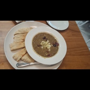 Entradas - Sopa de lentejas