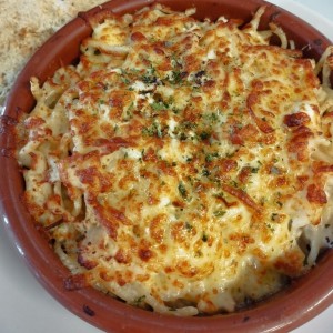pasta de pollo con tocino