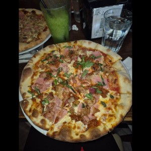 Pizzas - Carnivora