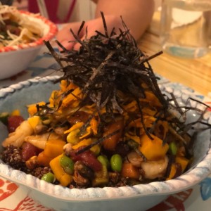 Poke bowl armado por cliente