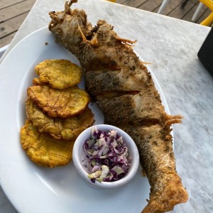Platos Fuertes - Pescado Frito Veracruz