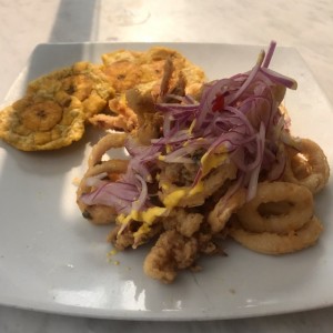 Entradas - Frito de mar