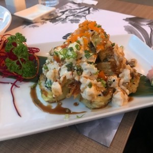 Vulcano roll (10 piezas)