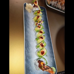 Dragon roll