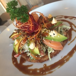 Entradas/Carpaccio - Sushi Pizza