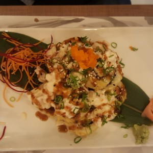 ROLLS - Vulcano roll (10 piezas)