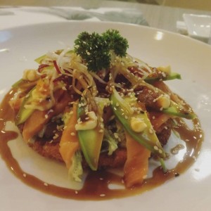 ENTRADAS/CARPACCIO - Sushi Pizza