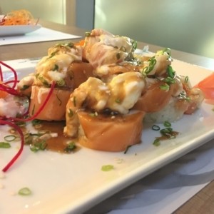 Himalaya roll (10 piezas)