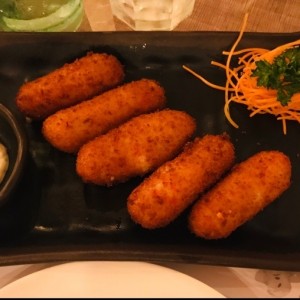 croquetas de cangrejo