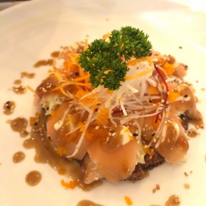 ENTRADAS - Sushi pizza