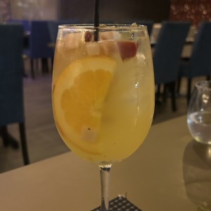 Sangria blanca