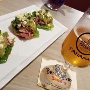 Tostadas de Codillo