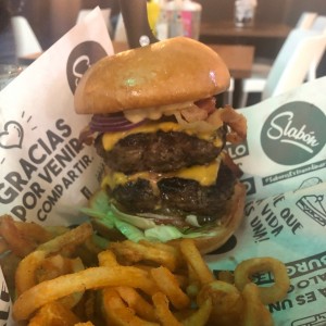XXXL Burger
