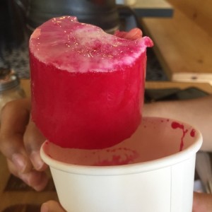 duro de tuti fruti con culei y leche condensada