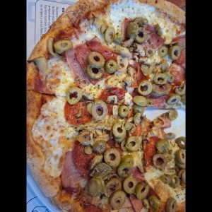 Pizzas especiales - Pizza de combinación