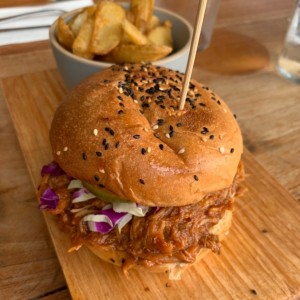 pulled pork sandwich