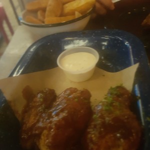alitas en salsa de guayaba 