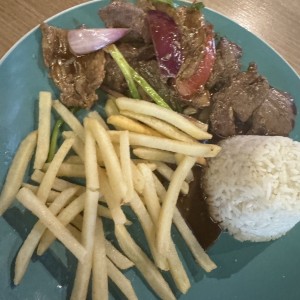Principales - Lomo Saltado