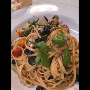 Fetuccini aglio fruti di mare