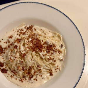 Fetuccini Aglio, Olio,Funghi E Pepperoncino