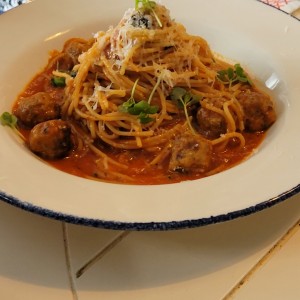 Pastas - Tagliatelle & Polpette con spaguetty
