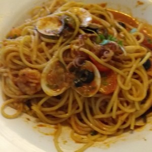 macarrones con mariscos