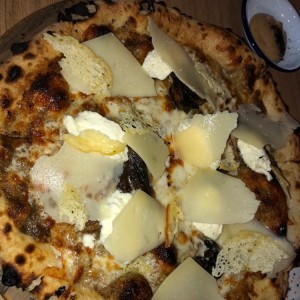 Pizza Italeaosa