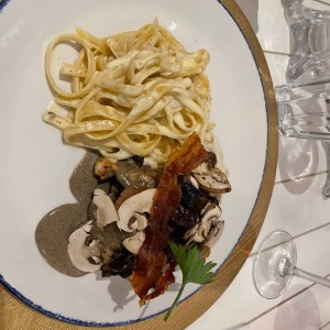 Cartoccio De Filete Mignon Pollo