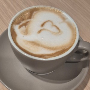 Capuchino con Leche de Almendra